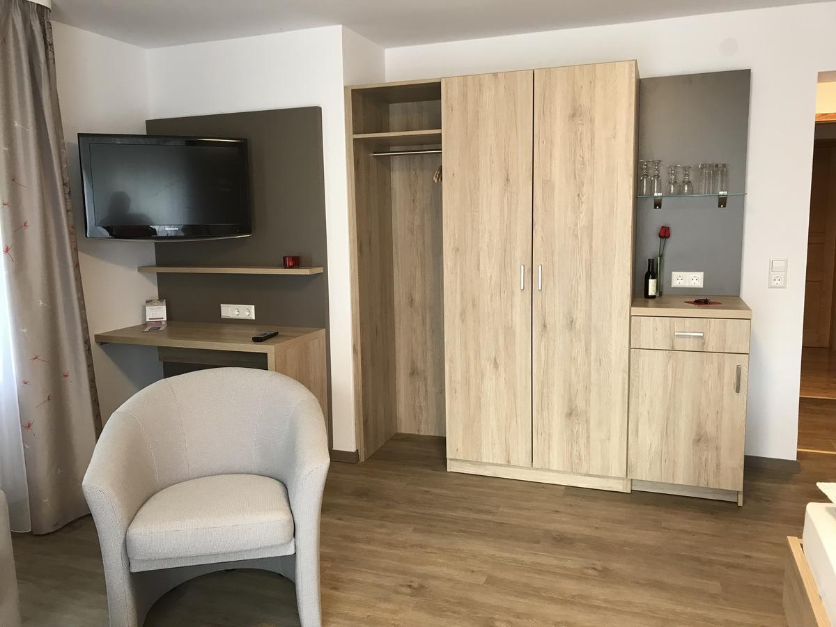 Gasthaus Zur Erle Simonswald Εξωτερικό φωτογραφία